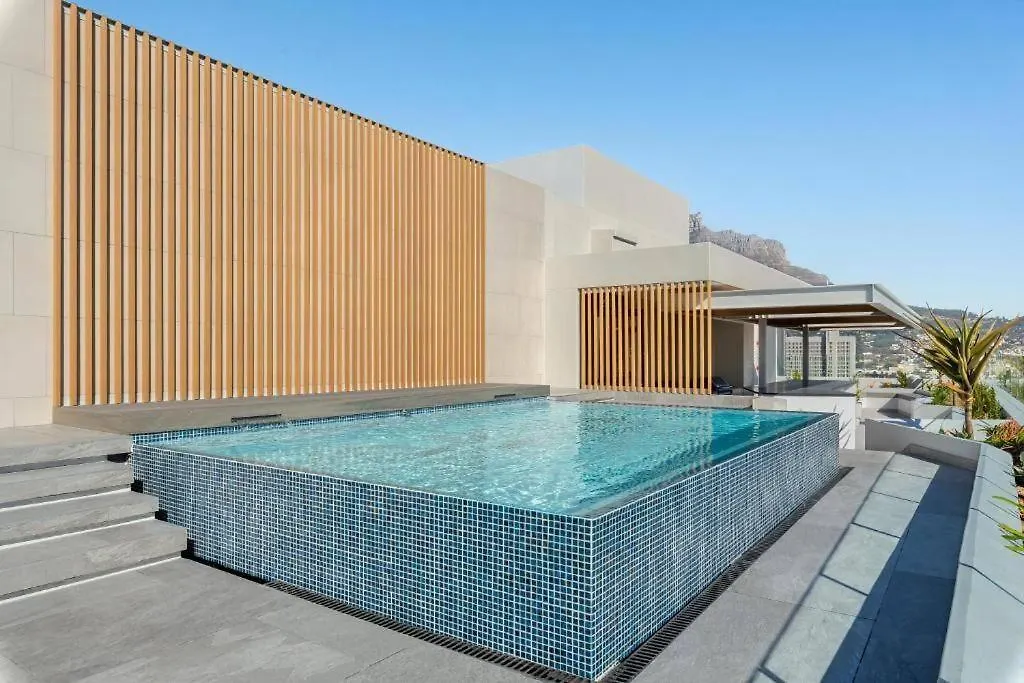 Luxury Apartment Self-Catering The Rubik Cape Town