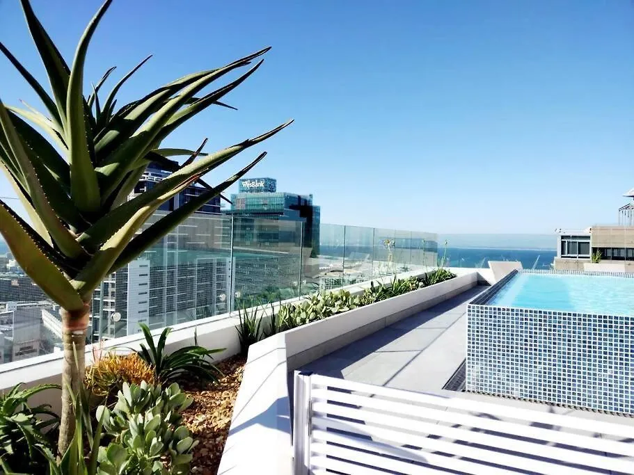Luxury Apartment Self-Catering The Rubik Cape Town